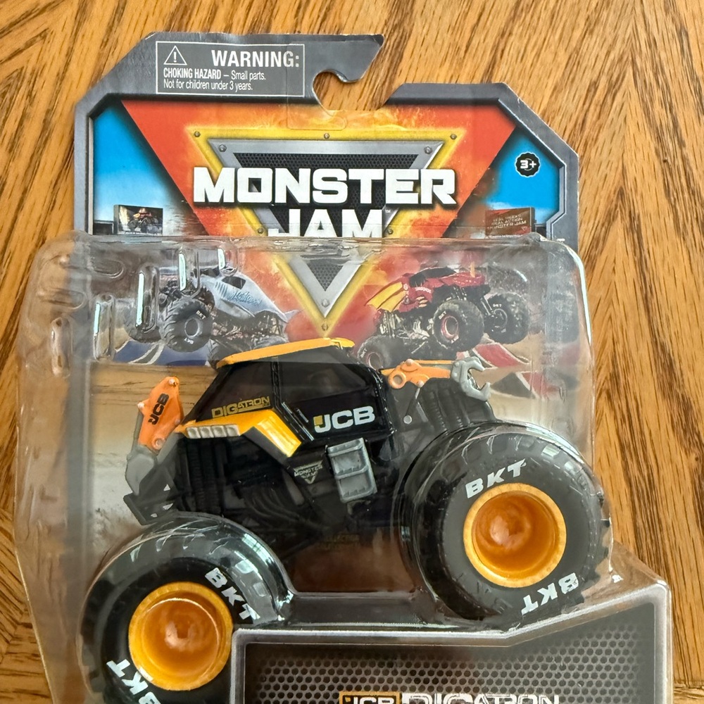 NIB Monster Jam Digitron